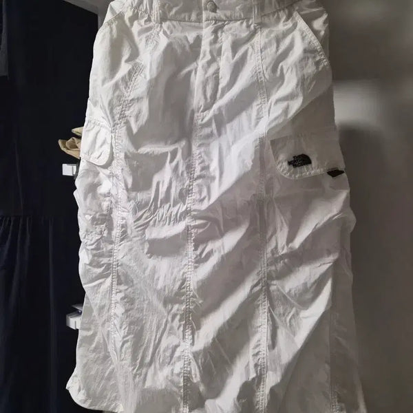 [BUNJANG] The North Face Cargo Skirt / 노스페이스 카고치마팝니다