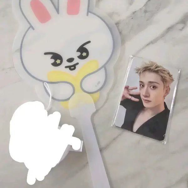 [BUNJANG] Stray Kids Concert Entrance Photocard with Re-Boot Fan Gift / 스트레이키즈콘서트 입장 포카 (리빗부채증정)