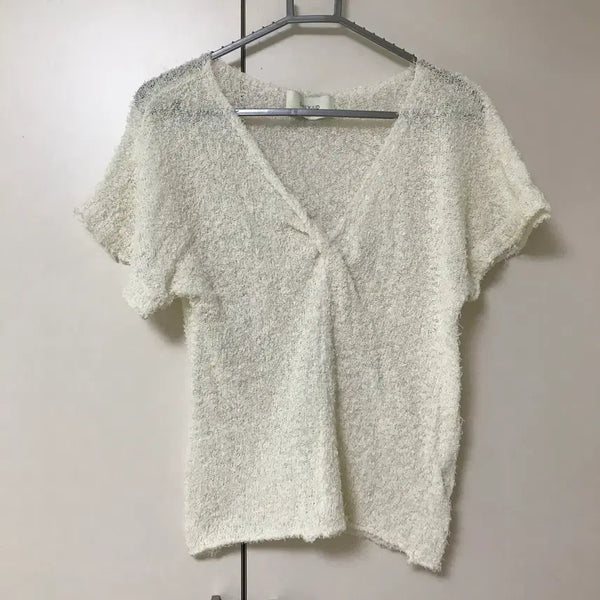 [BUNJANG] Daily Jude V-Neck Twisted Terry Short Sleeve Knit Top / 새) 데일리주드 브이넥 꼬임 테리 반팔 니트
