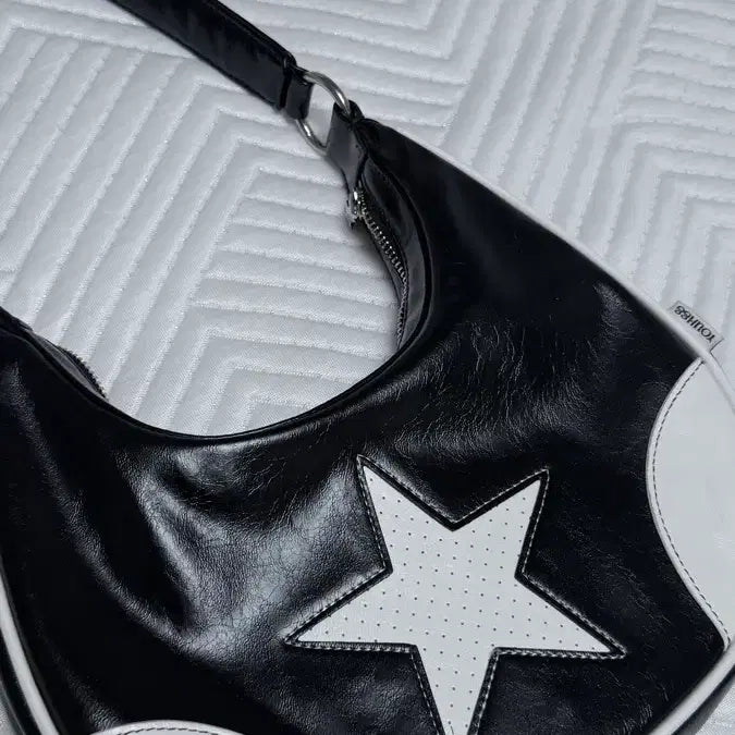 [BUNJANG] YOOHEE Star Leather Hobo Bag / 유희 스타레더 호보백