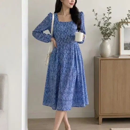 [BUNJANG] Blue Floral Pattern Square Neck Dress / 블루잔꽃 패턴 스퀘어넥 원피스