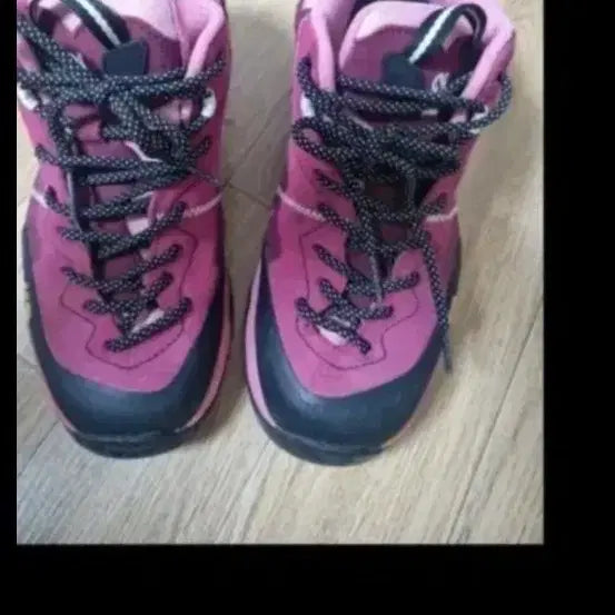 [BUNJANG] K2 Pink Hiking Boots Size 235 / 핑크색 등산화k2235