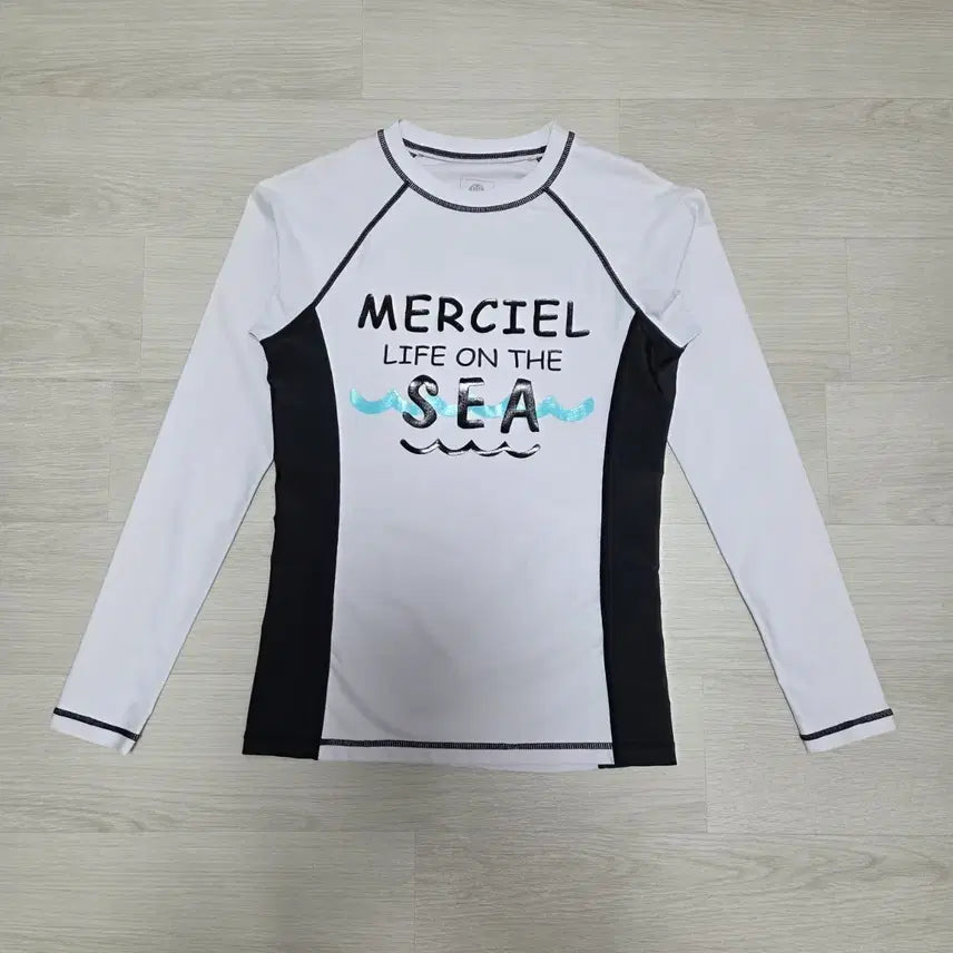 [BUNJANG] MERCIEL Rash Guard White/Black Size S / (새제품)MERCIEL 래쉬가드 S(55)화이트/블랙