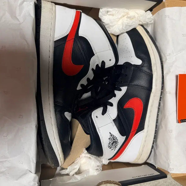 [BUNJANG] Nike Jordan Mid Chili Red (265mm) / 풀박스)나이키 조던 미드 칠리 레드 265