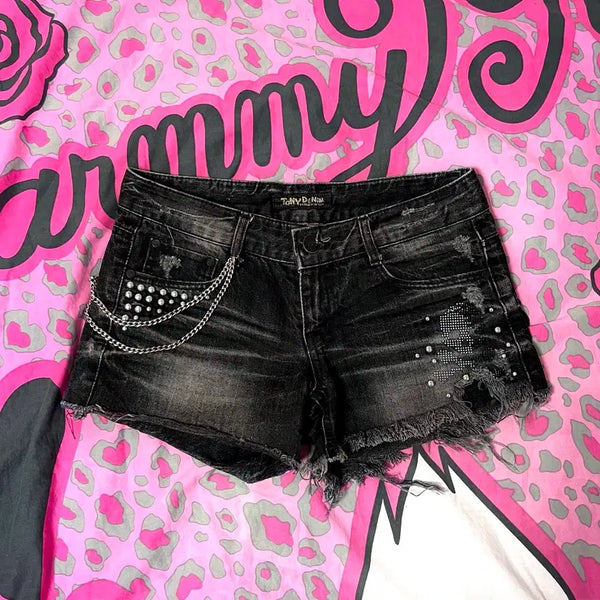 [BUNJANG] Punk Studded Chain Cubic Skull Damage Washed Denim Shorts / 펑크 은장 스터드 체인 큐빅 스컬 데미지 워싱 숏팬츠 오네갸루Y2K빈티지 나나NANA