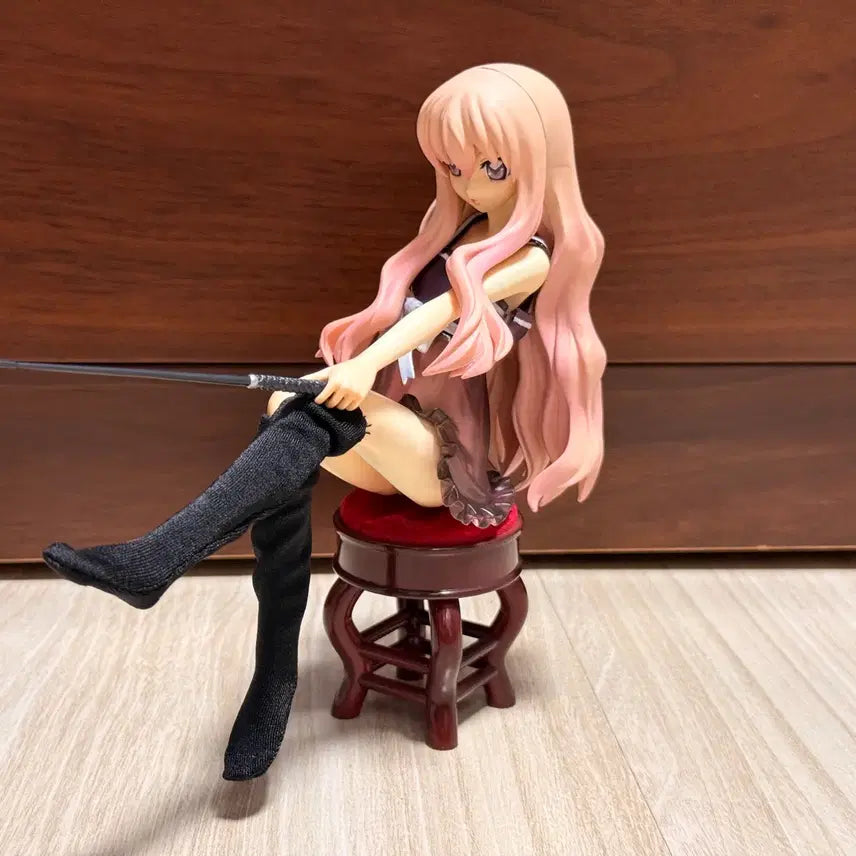 [BUNJANG] The Familiar of Zero Louise Sylphid Figure / 제로의 사역마 루이즈 시스루 고전 미소녀 피규어