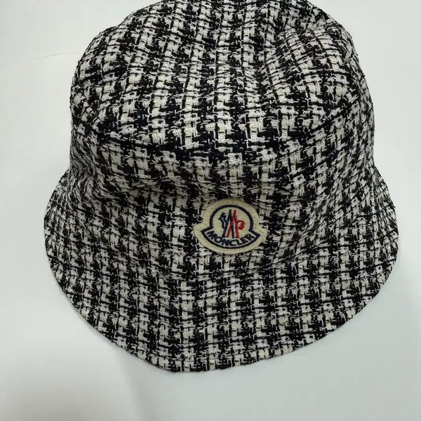 [BUNJANG] Moncler Women's Hat (Size M) / 몽클레어 여성 모자 정품