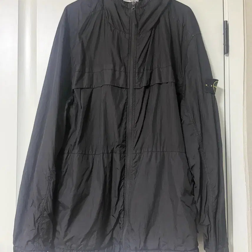 [BUNJANG] Stone Island Crinkle Reps Windbreaker Black / 스톤아일랜드 크랭클랩스 바람막이 블랙