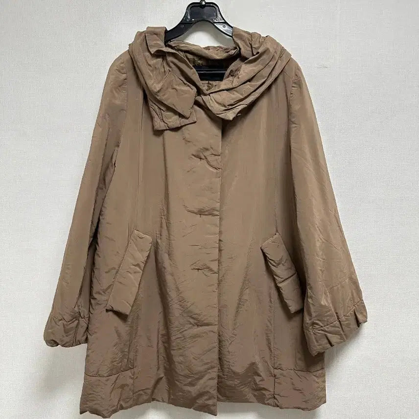 [BUNJANG] MINE Beige Hooded Coat / MINE 마인 브랜드의 후드 코트 베이지색