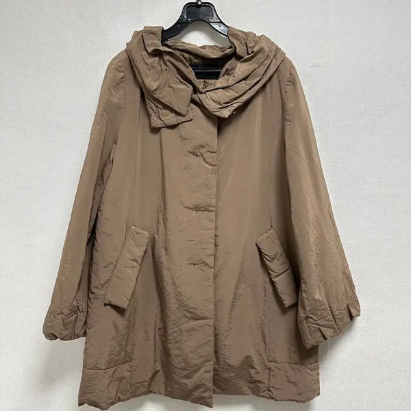 [BUNJANG] MINE Beige Hooded Coat / MINE 마인 브랜드의 후드 코트 베이지색