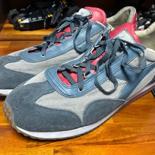 [BUNJANG] Diadora Equipe Heritage Stonewash Sneakers / 디아도라 이큅 헤리티지 스톤워싱 300