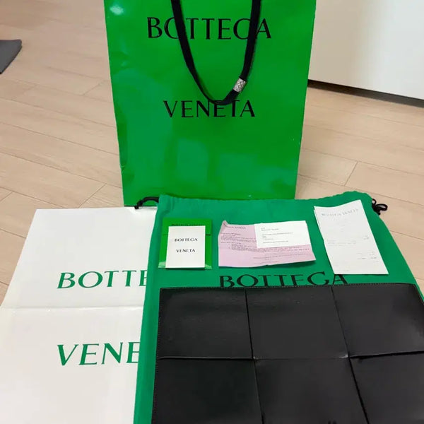 [BUNJANG] Bottega Veneta Arco Document Clutch / 보테가베네타 아르코 도큐먼트 클러치 풀구성