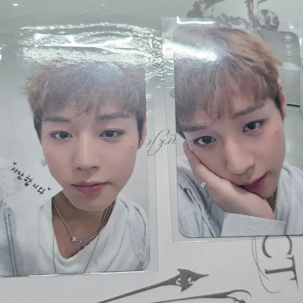 [BUNJANG] Park Jihoon RE:FLECT Fancon MD Lucky Draw Photocard Set (2 Types) / (미개봉) 박지훈 특전 포카 2종 일괄 리플랙트 팬콘 MD 5만원