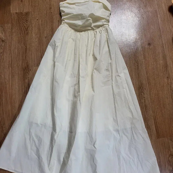 [BUNJANG] Cream Sleeveless Long Dress - Size 55 / 구매가85000원)크림색 민소매 롱 원피스 새제품 55사이즈  (총기장121센티)