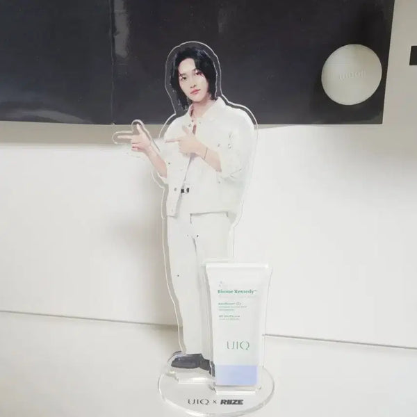 [BUNJANG] RIIZE Wonbin YUQI Acrylic Standee / 라이즈 원빈 유이크 아크릴 등신대