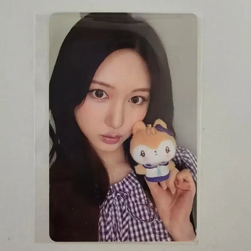 [BUNJANG] IVE Gaeul DIVE INTO MINIIVE Pop-up Store Lucky Draw Photocard / 아이브(IVE) 가을 미니브(MINIVE) 팝업스토어 7만원 특전