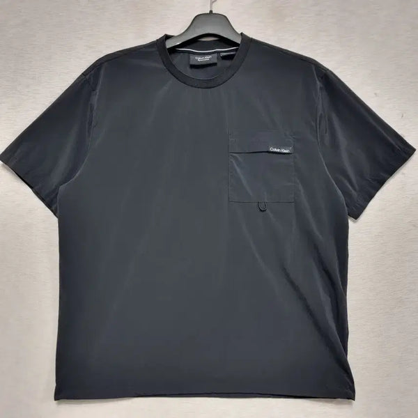[BUNJANG] Calvin Klein Nylon Pocket T-Shirt / 캘빈클라인 나일론 티셔츠 남자100사이즈ㅡ0317ㅁㅁ