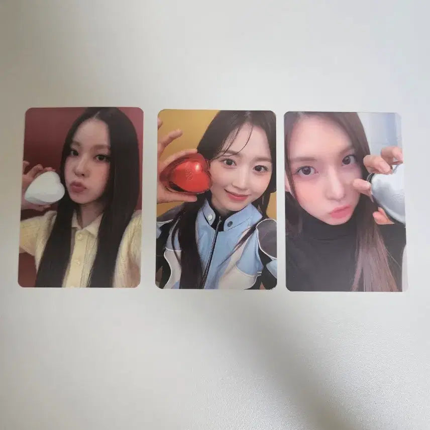 [BUNJANG] NMIXX Gyujin Haewon Bae Lily 'Heartly' Photocard / 엔믹스 규진 해원 배이 리파 하트브러쉬 포카