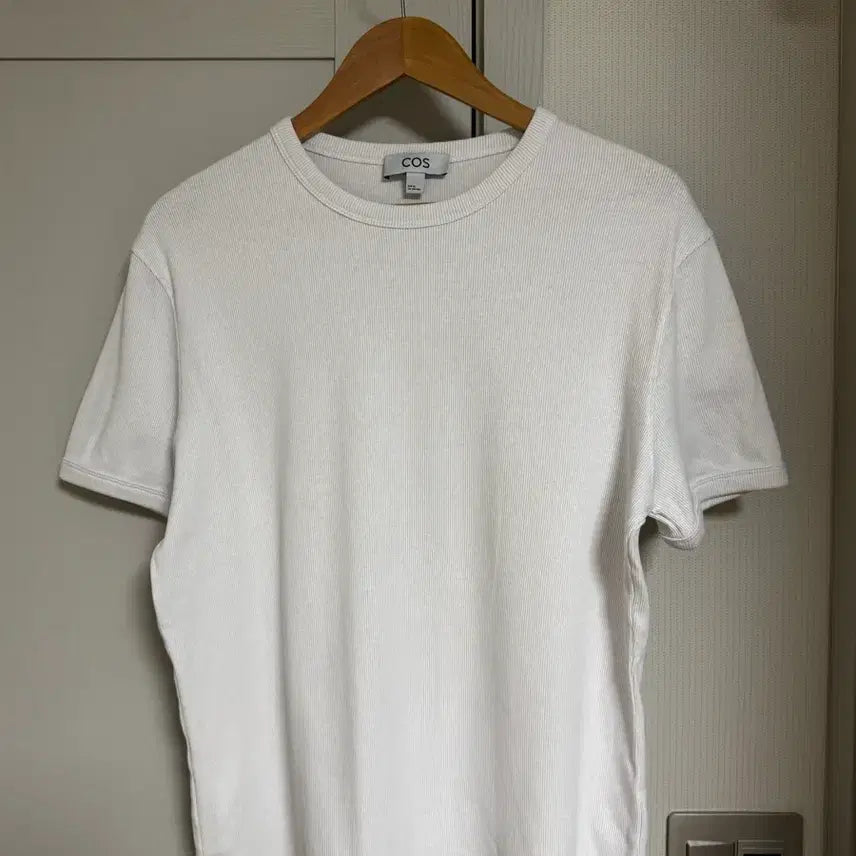 [BUNJANG] Cos Slim Ribbed T-shirt White XL / Cos 코스 슬림 리브드 티셔츠 화이트 xl
