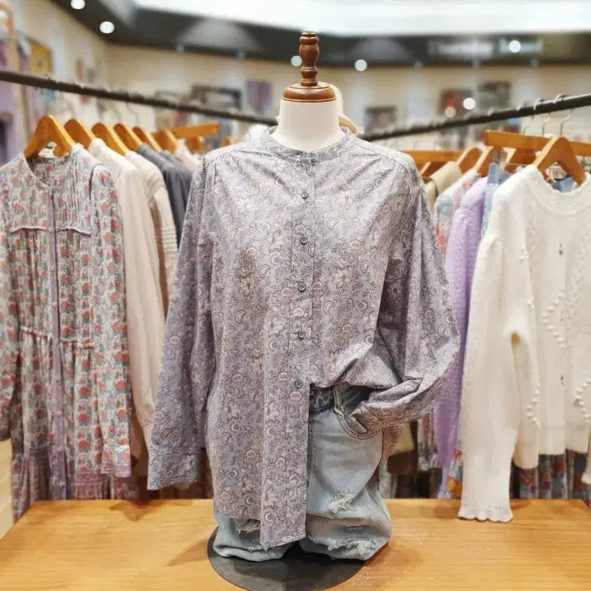 [BUNJANG] Thursday Island Stand Collar Printed Shirt T202MBL131 / Thursday Island 스텐 카라 프린트 셔츠 T202MBL131