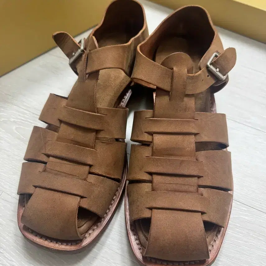 [BUNJANG] Figvel Gurkha Sandals Brown Size 8.5 / 피그벨 구르카샌들 브라운 8.5사이즈