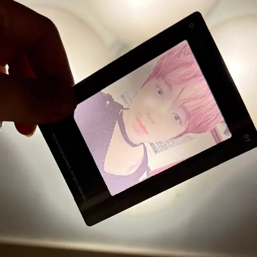 [BUNJANG] Park Jihoon Mini 1st Album O'Clock Photobook CD Photocard Postcard Set / 박지훈 미니 1집 포카포함 어클락 앨범 포토북 CD포카 엽서 포함