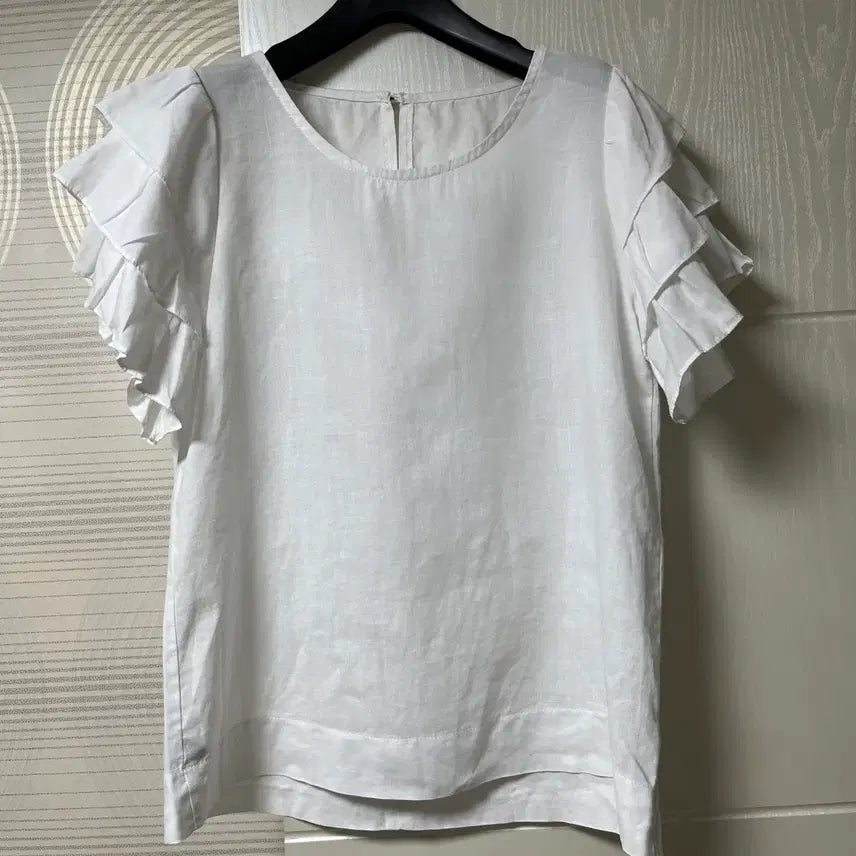 [BUNJANG] Linen Short Sleeve Blouse with Frills / 프릴 반팔 린넨 100 블라우스