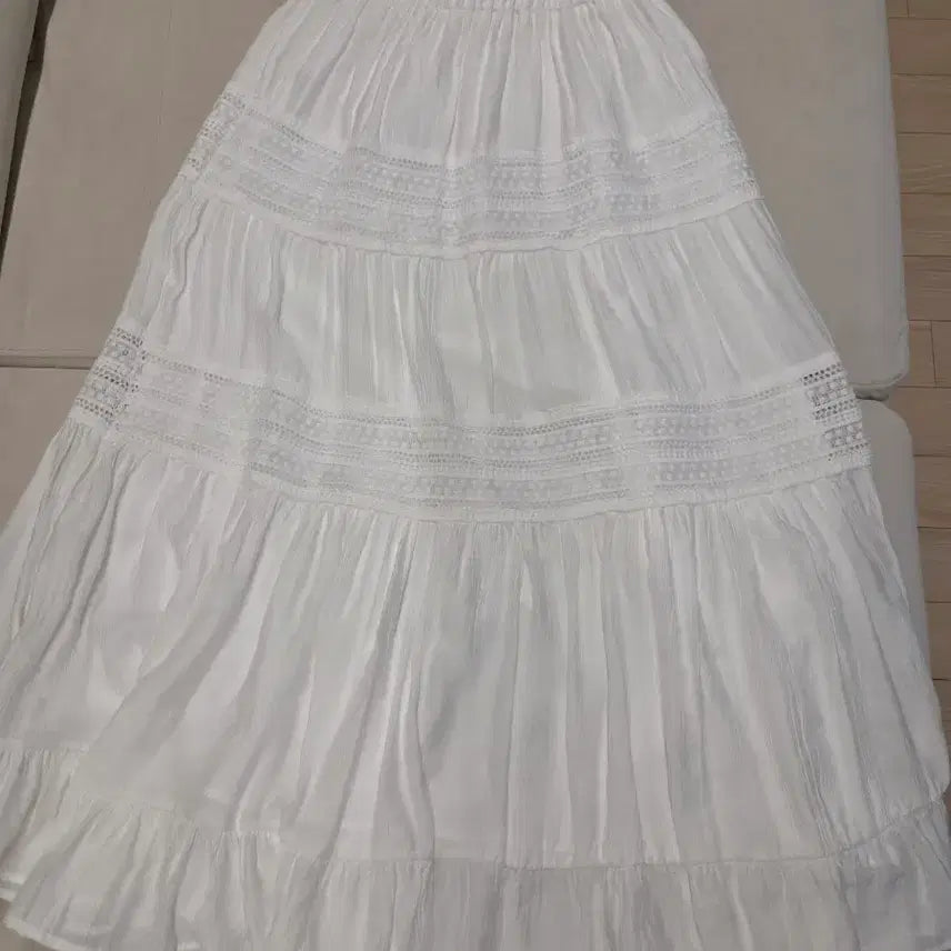 [BUNJANG] White Long Lace Skirt / 화이트 롱 스커트 레이스 치마 three times