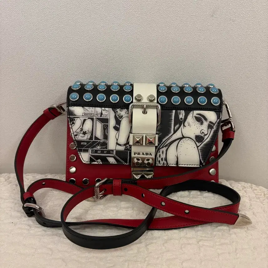 [BUNJANG] Prada Comic Electra Limited Shoulder Bag / 프라다 코믹 엘렉트라 리미티드 숄더 백 (상태 좋음)