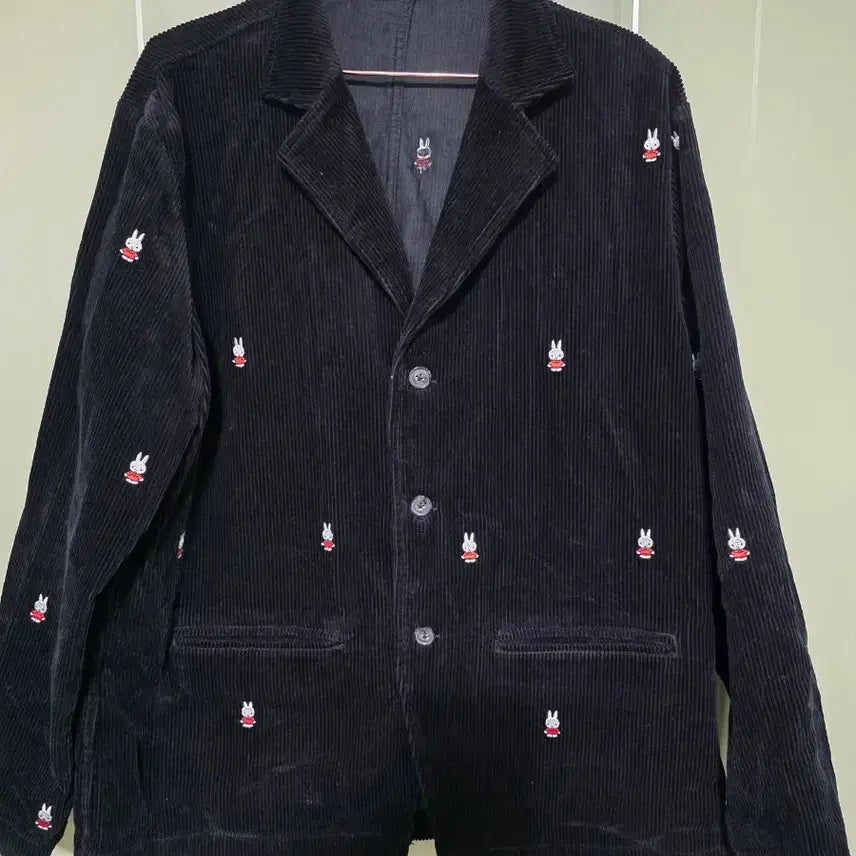 [BUNJANG] Trading Company x Miffy Corduroy Suit Jacket / 트레이딩 컴퍼니 x 미피 코듀로이 슈트 재킷