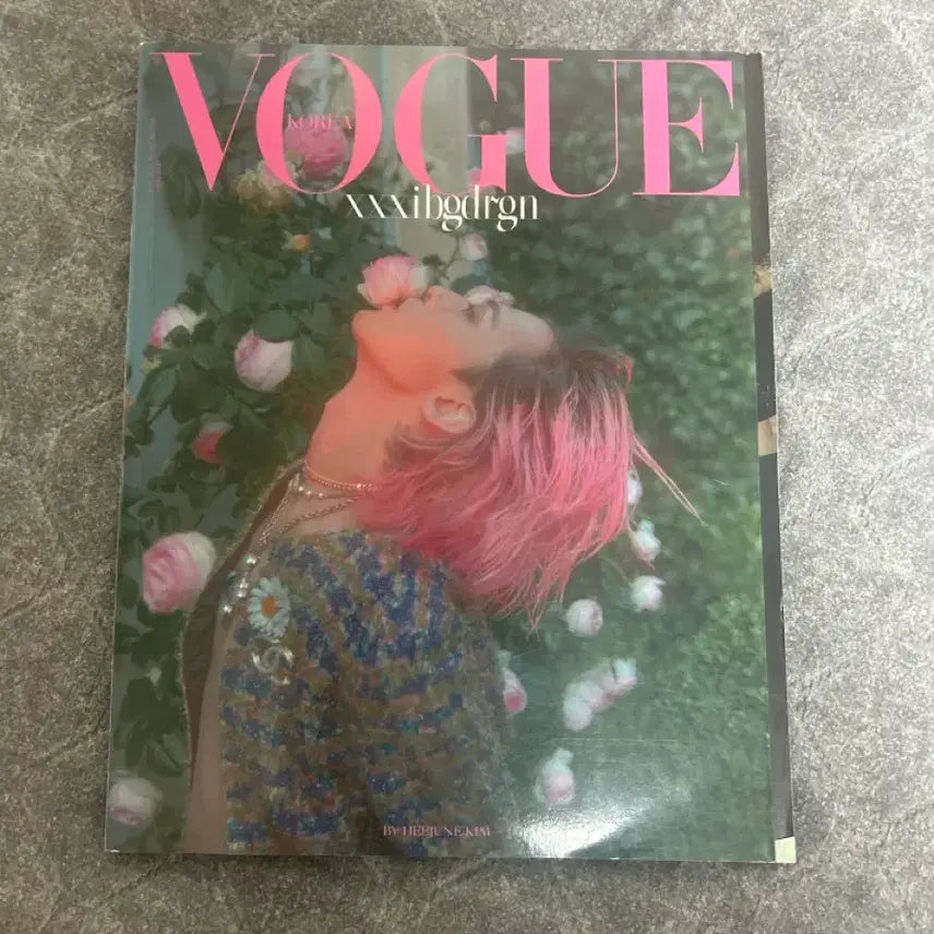 [BUNJANG] G-Dragon Vogue Korea July 2022 Issue / 지드래곤 보그 잡지 판매합니다