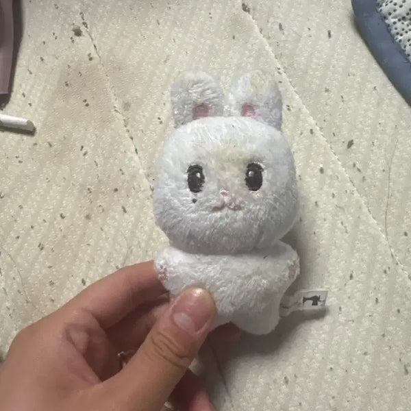 [BUNJANG] Kwonjiyong Rabbit Doll / 권토끼 인형