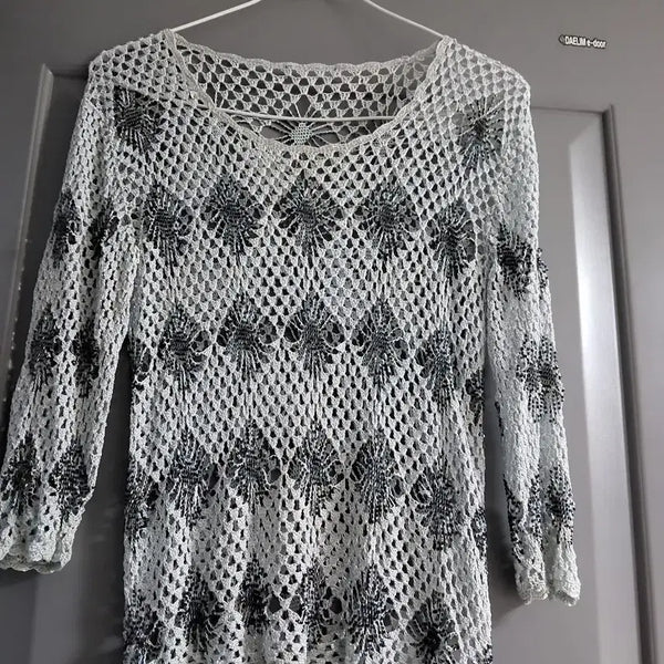 [BUNJANG] Hand-Knitted Beaded Long-Sleeve T-Shirt / 손뜨개 티셔츠