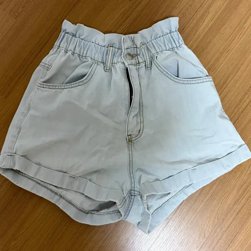 [BUNJANG] Denim Short Pants / 여성의류 데님 숏 팬츠 연청 연청반바지