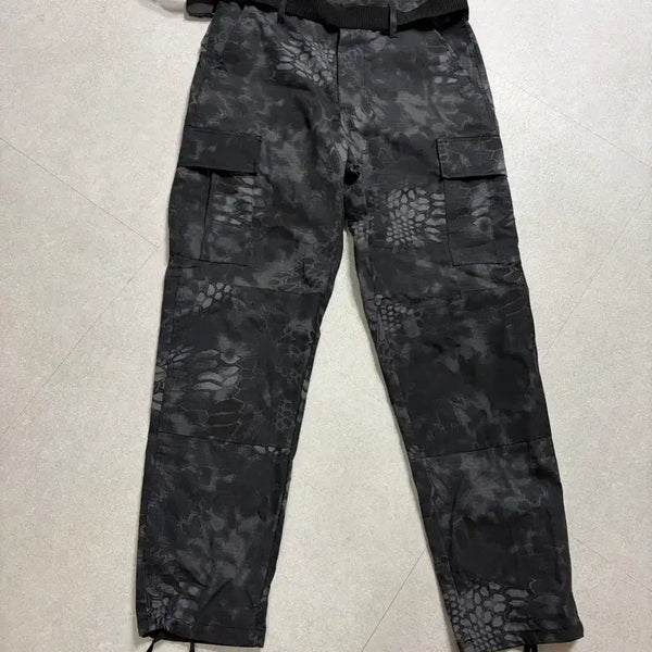 [BUNJANG] Camouflage Cargo Pants Black New / 카모플라쥬 카고 바지 블랙 새상품