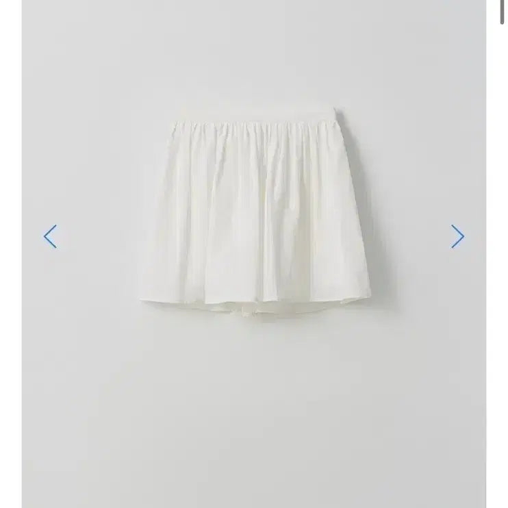 [BUNJANG] Pinea Shirring Mini Skirt White / 타낫 피네아 셔링 미니 스커트 Pinea shirring mini skirt (white)