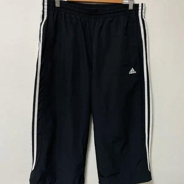 [BUNJANG] Adidas Banding 8-Length String Shorts / 36-37 아디다스 밴딩 8부 스트링 팬츠 반바지 정품