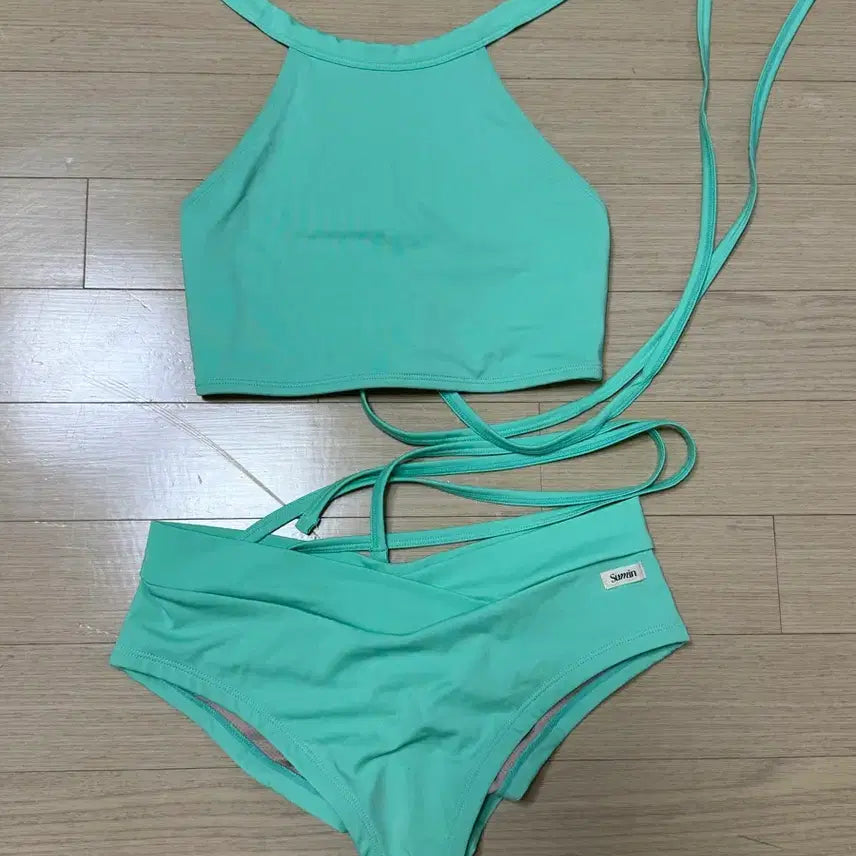 [BUNJANG] Bemade Palette Size S Top / 수민님 공구방(비메이드 팔레트) 새상품