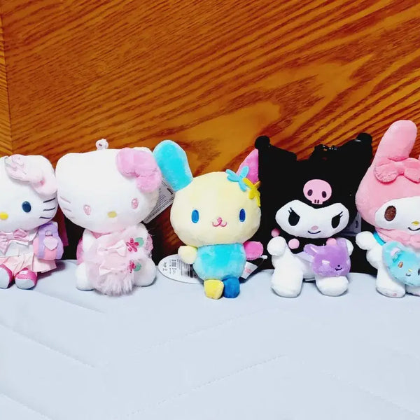 [BUNJANG] Sanrio Character Plush Keychain Dolls (Hello Kitty, Usahana, Kuromi, My Melody) - 13cm / 산리오 키링인형 13센치 (헬로키티, 우사하나, 쿠로미. 마이멜로디)