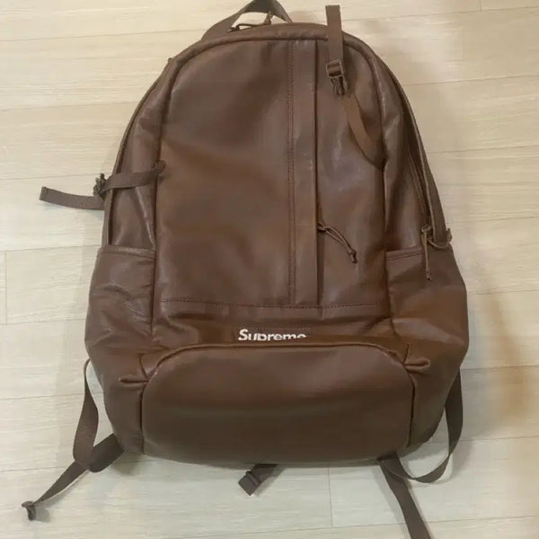 [BUNJANG] Supreme Leather Backpack Brown 24FW / 슈프림 레더 백팩 브라운 24FW