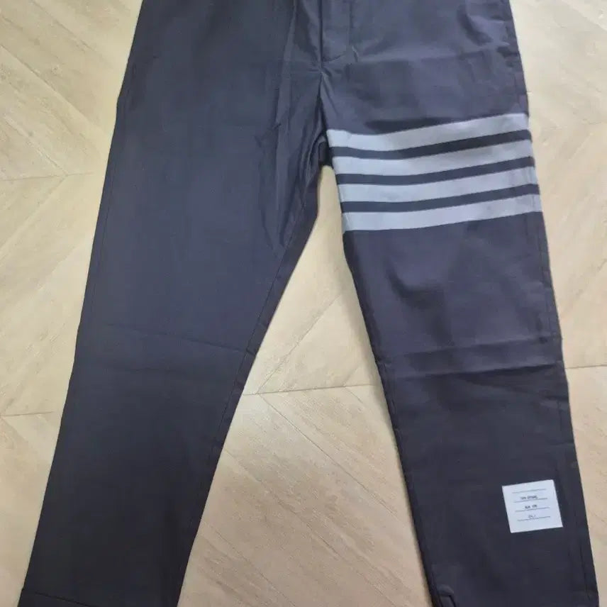 [BUNJANG] Thom Browne 4-Bar Trousers Navy / 톰브라운 4선  바지 네이비