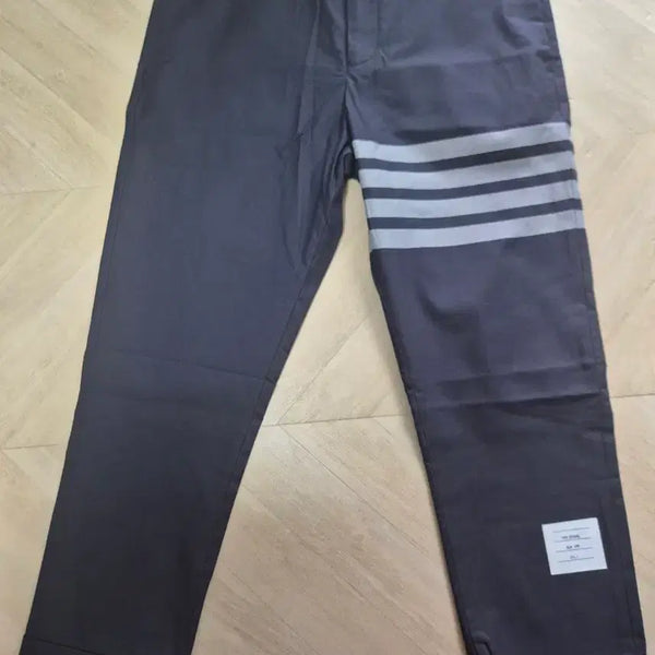 [BUNJANG] Thom Browne 4-Bar Trousers Navy / 톰브라운 4선  바지 네이비