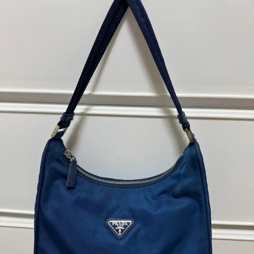 [BUNJANG] Prada Nylon Mini Hobo Bag Navy / prada 프라다 나일론 미니 호보백 네이비
