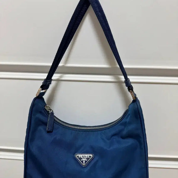 [BUNJANG] Prada Nylon Mini Hobo Bag Navy / prada 프라다 나일론 미니 호보백 네이비