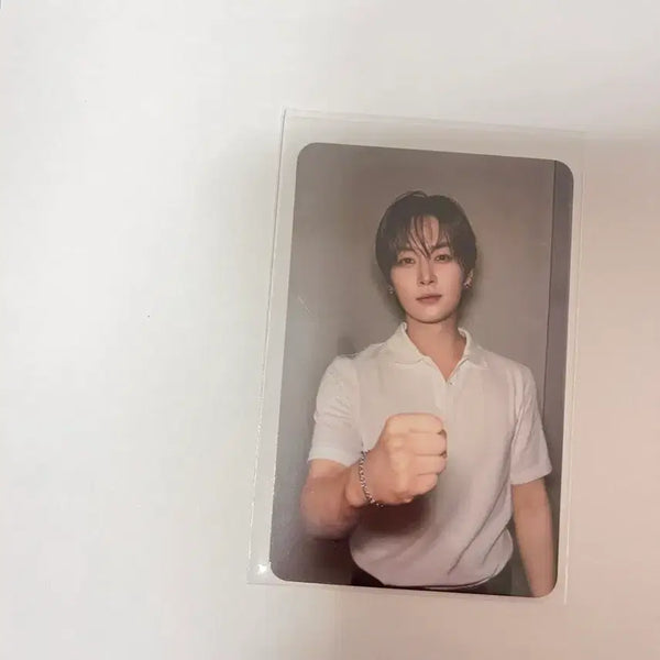 [BUNJANG] Stray Kids Run Away Seoul Lucky Draw Leebit Photocard / 스트레이키즈 런잇 서울 럭키드로우 리노 럭드