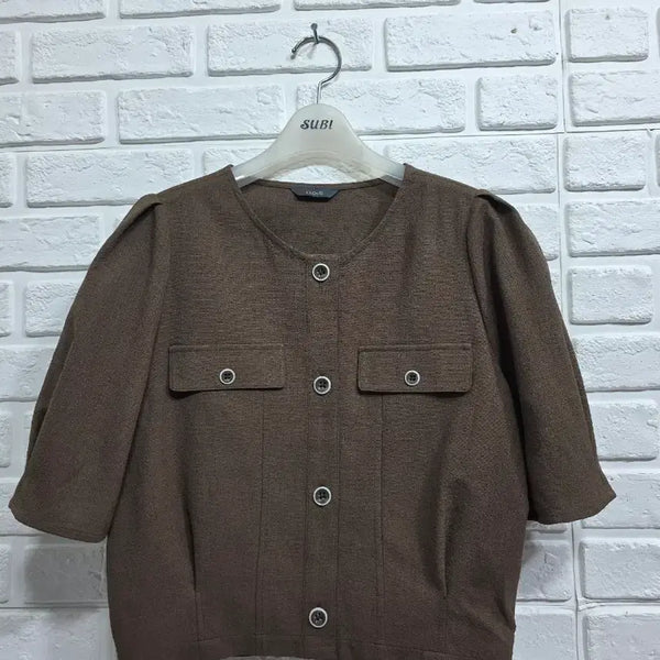 [BUNJANG] CLOVIS 2023 New Short-Sleeve Blouse (Size 55-66) / 2023년 새상품 클로비스 반팔 블라우스 55ㅡ66