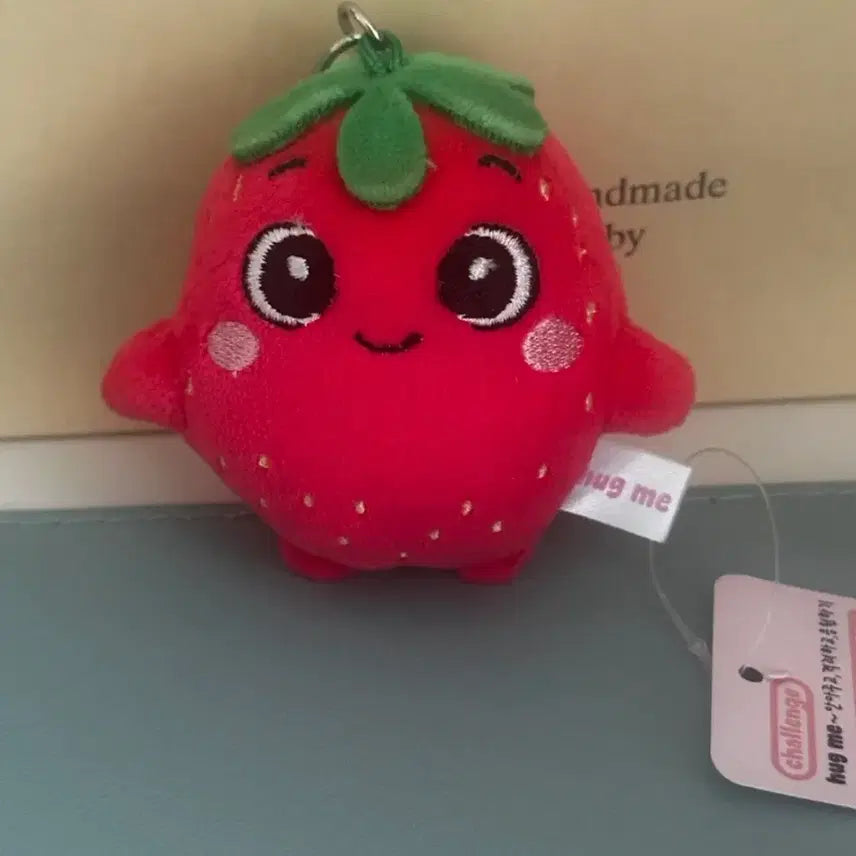 [BUNJANG] Strawberry Plush Keychain / 딸기 인형 키링