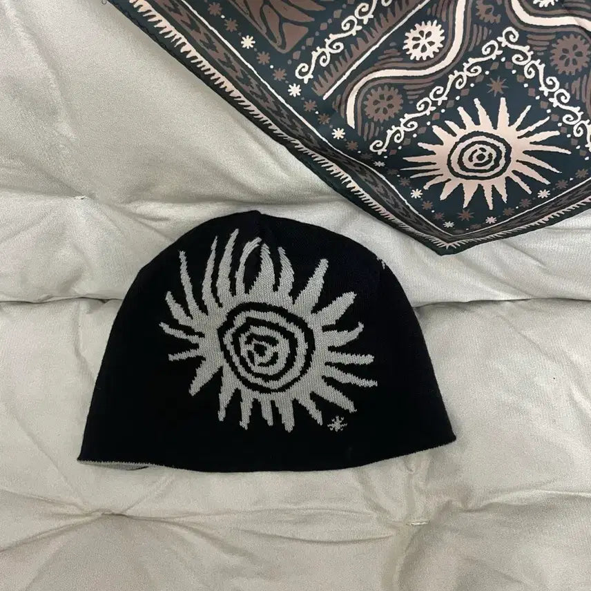 [BUNJANG] AKAM Beanie Black / 아캄 비니