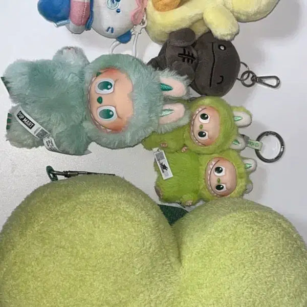 [BUNJANG] Bundle Set: Large Doll (1) & Small Dolls (6) / 인형 급처 (일괄