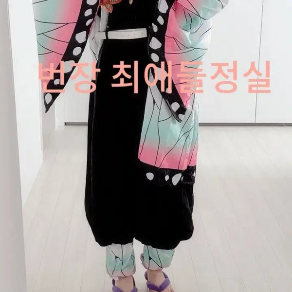 [BUNJANG] Demon Slayer Shinobu High-Quality Full Cosplay Set with Sword, Wig, and Geta / 귀칼 시노부 고퀄리티 풀셋 코스프레 판매(검,가발,게다 포함)